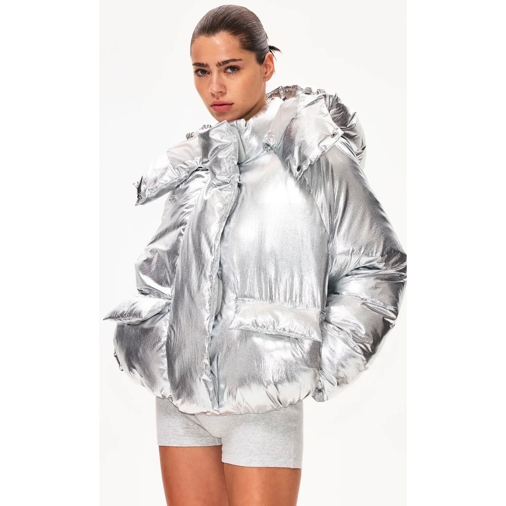 KHY Kylie Jenner Standard Puffer Jacket XXS Silver Metallic Oversized Hooded - Picture 2 of 14